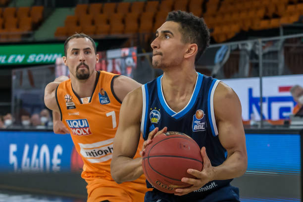 平衡阵容年 平衡阵容年